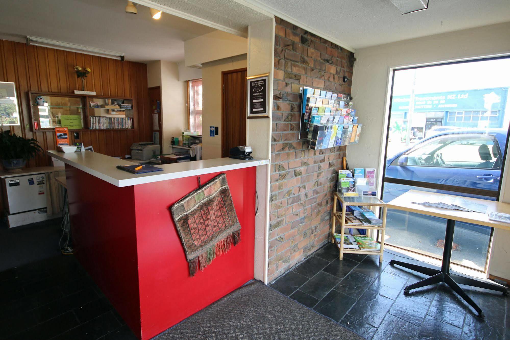 Midway Pacifica Lodge Lower Hutt Esterno foto