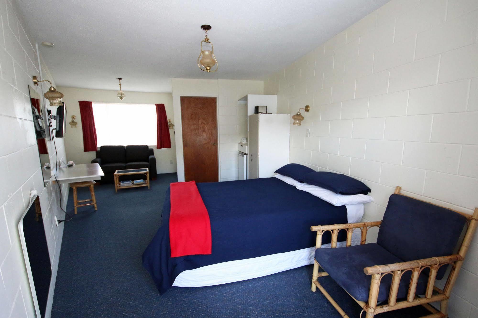 Midway Pacifica Lodge Lower Hutt Esterno foto