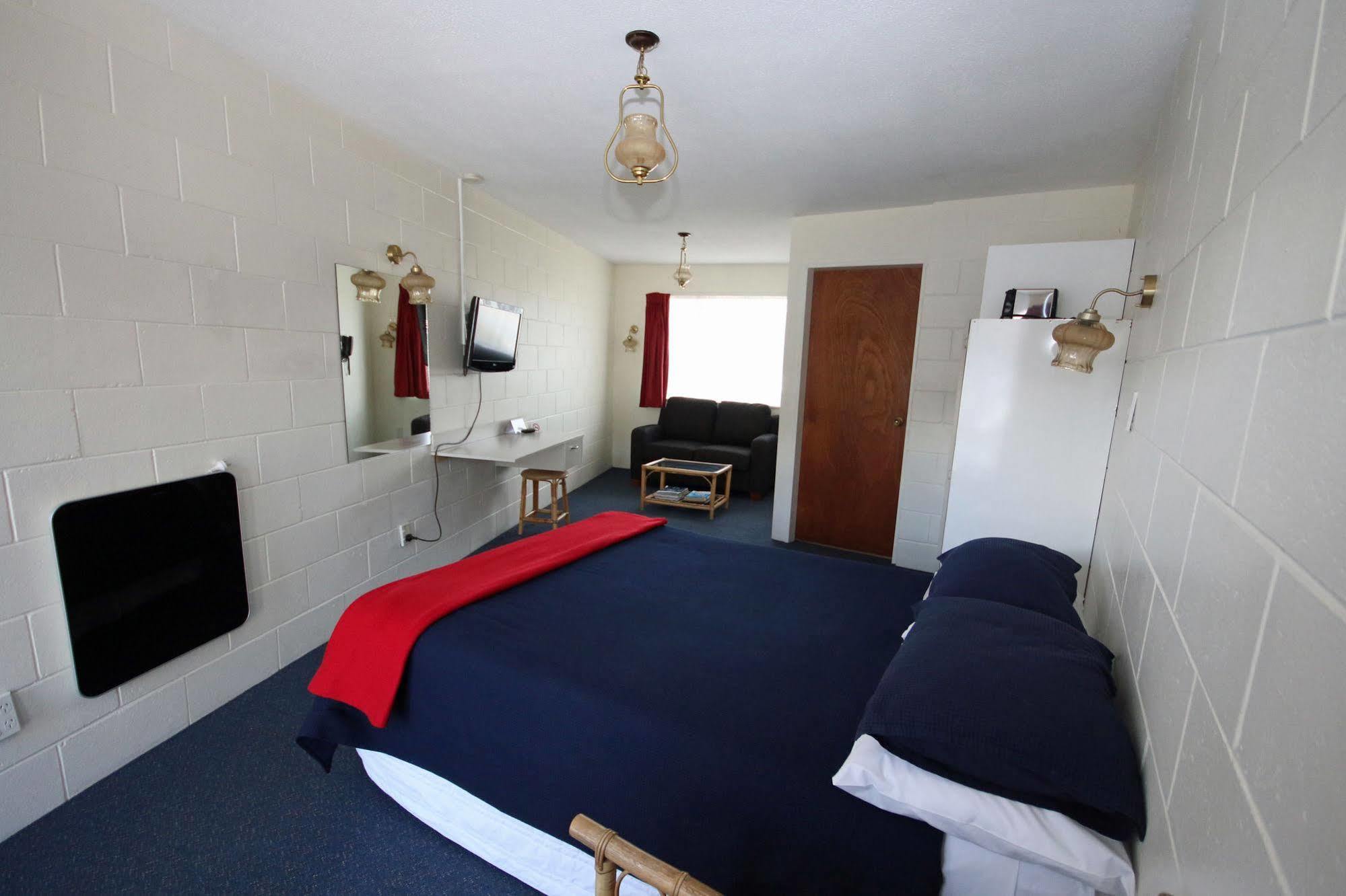 Midway Pacifica Lodge Lower Hutt Esterno foto